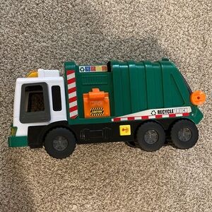 Green and White Recycling Truck Toy